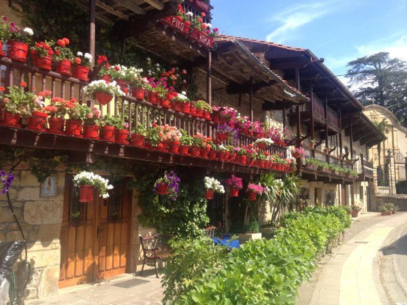 Apartamentos Santillana Del Mar Buitenkant foto